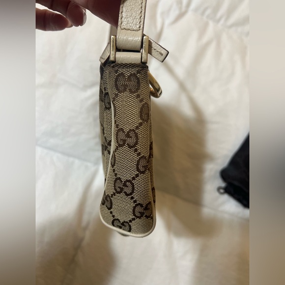 Gucci Abbey Pochette With COA And Dustbag - Picture 5 of 11